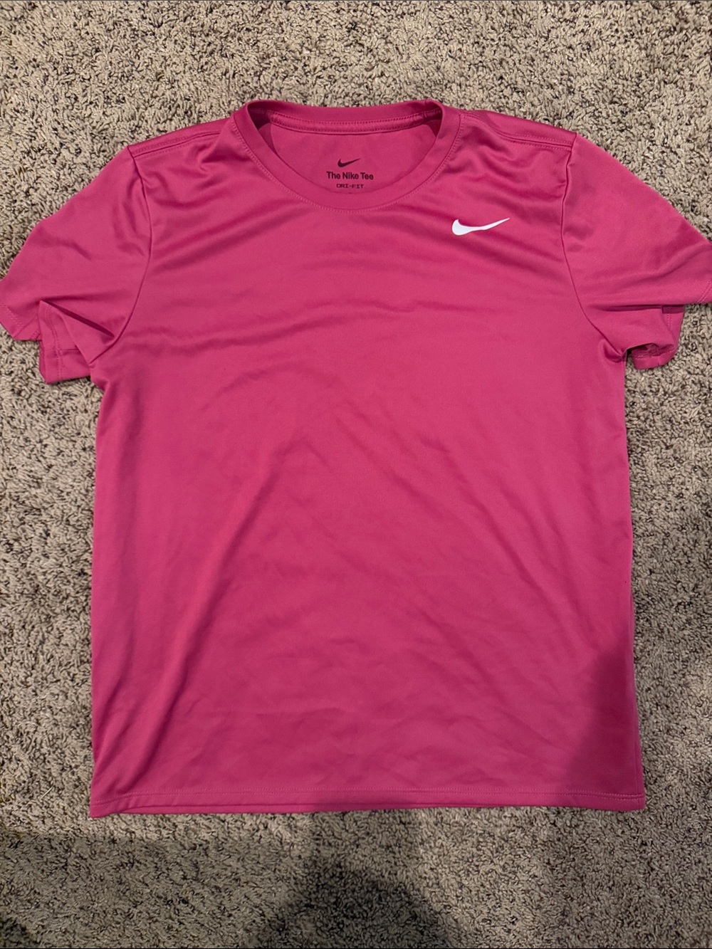 The Nike Tee  Dri-Fit Pink